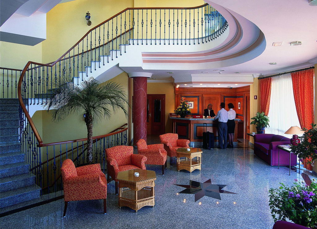 Hotel Tamisa Golf Міхас Екстер'єр фото